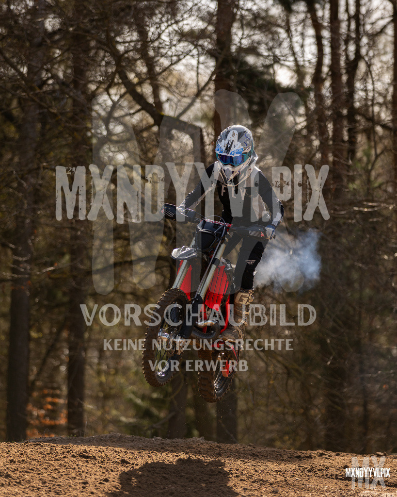 866A2136 | mxndyyvipix