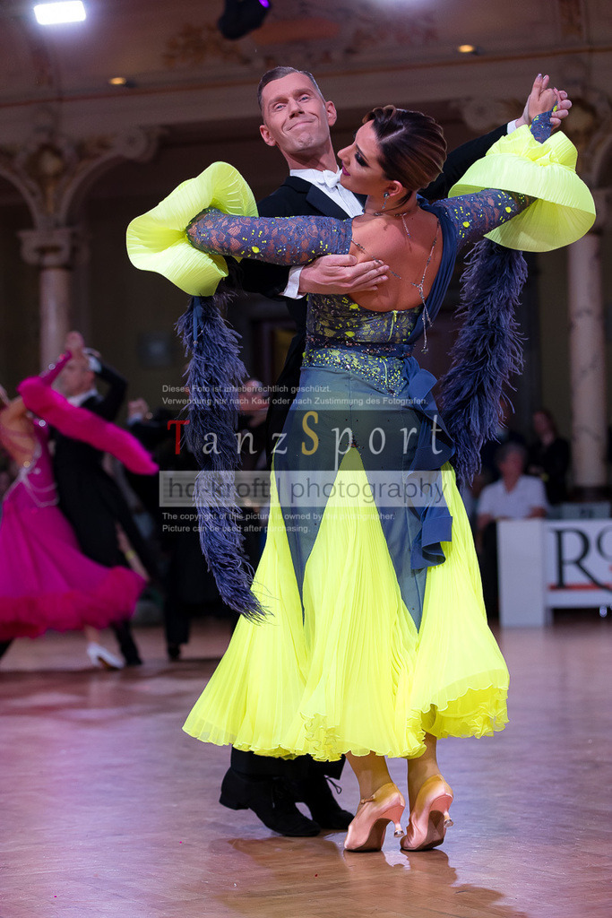 20240706_WDSF_RS_Std_9446 | Tanzsportbilder, Standardtanz, Lateintanz, WDSF, DTV, LTVB, dancecomp, goc, hessen tanzt, blaues band der spree, walzer, tango, wiener walzer, slowfox, quickstepp, samba, rumba, cha-cha-cha, paso doble. jive, hd-kroft photography, turniertanzsport