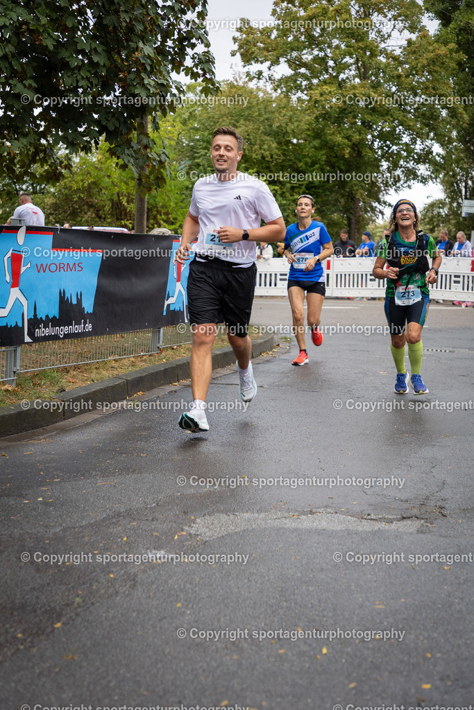 23. Wormser Nibelungenlauf | Halbmarathon - Realisiert mit Pictrs.com