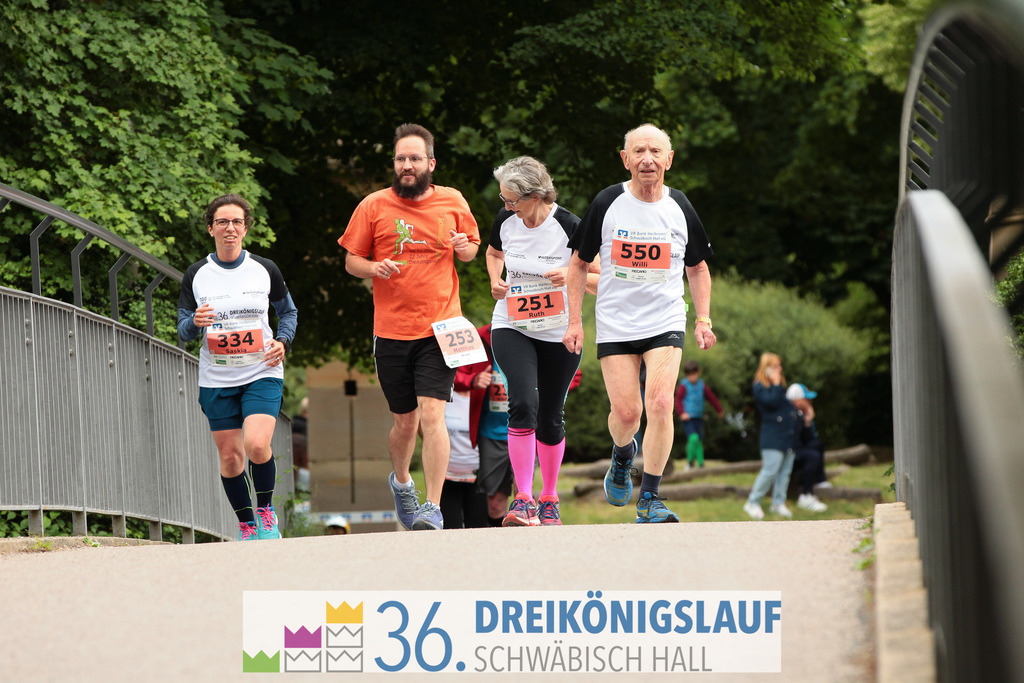 VR Bank Hauptlauf 10km | 3königslauf 2022 VR Bank Hauptlauf - Realisiert mit Pictrs.com