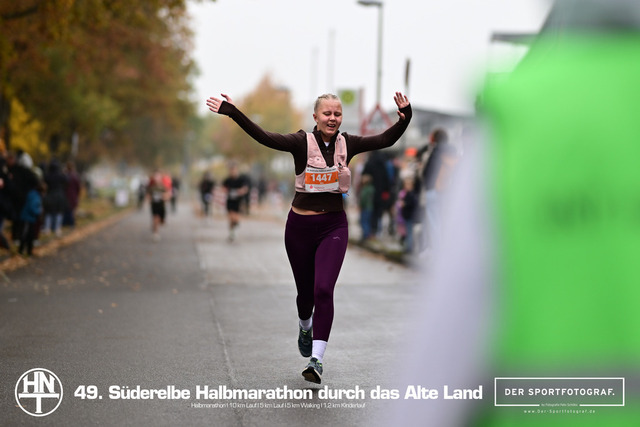Süderelbe Halbmarathon 2025 I 09.11.2025 I Fotograf_DerSportfotograf.I 00659 | Der Sportfotograf. - Realisiert mit Pictrs.com