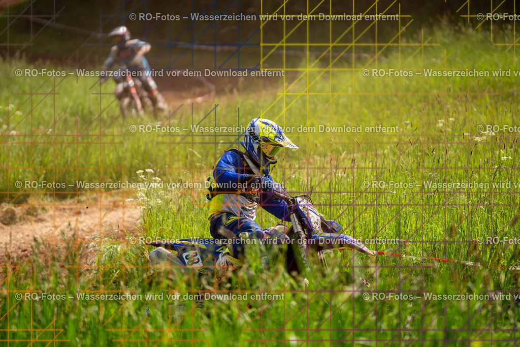 Wolfshausen 4 Lauf -1477 | Sportfotografie von RO-Fotos: Motorsport, Motocross, Enduro, Laufveranstaltungen und Triathlon. Professionelle Fotos von Sportlern und Events. - Realisiert mit Pictrs.com