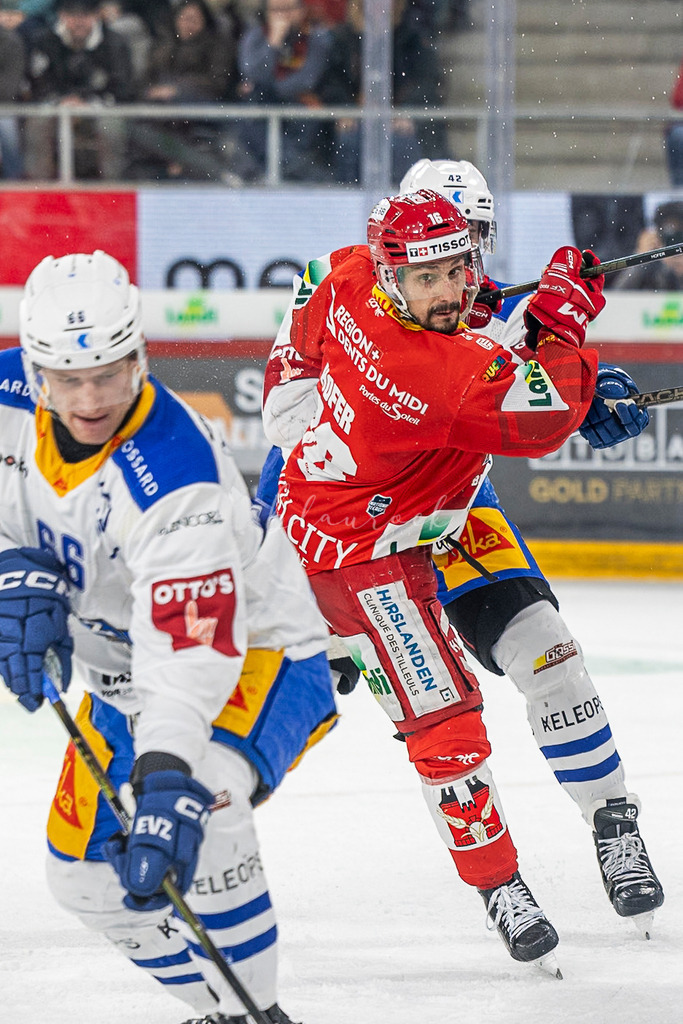 EHCB vs EVZ 20260227_WB-7650 | Sportbilder, Sportfotograf, Hochzeits- und Eventfotografin, Flugshows, Portraits und Tiershooting, Aviation, Downhill, Nationalleague, Swissleague, International