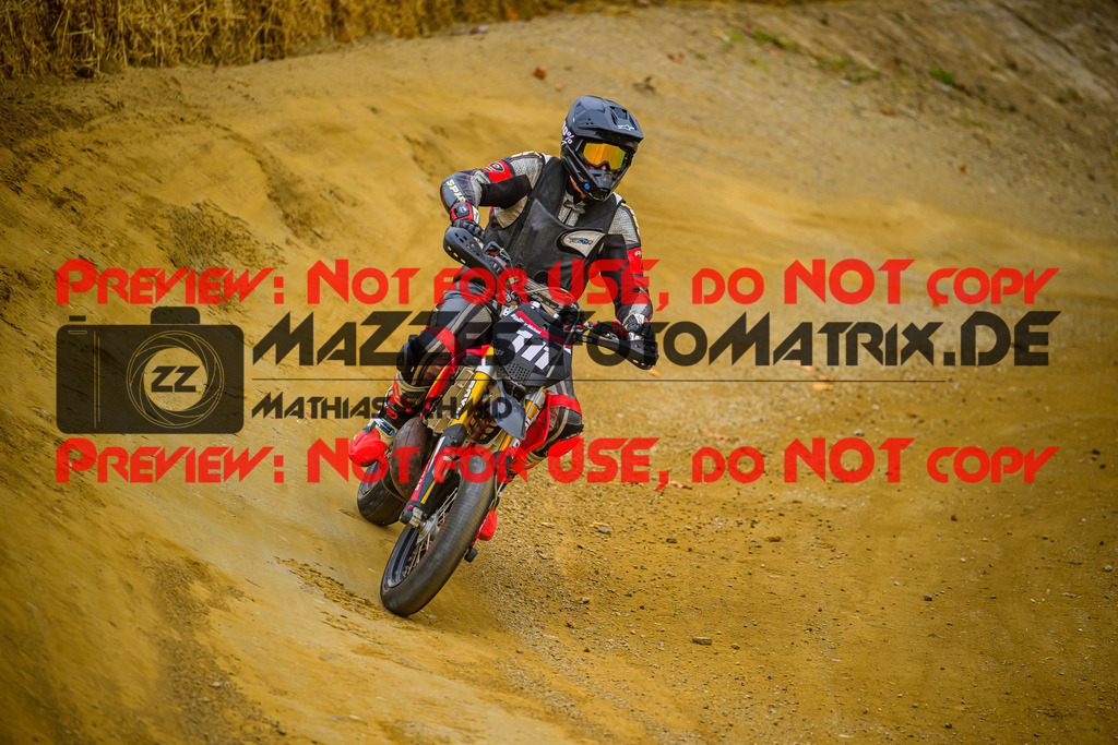 MaZZes_Fotomatrix_20251011_6021986_3607 | SENIOR