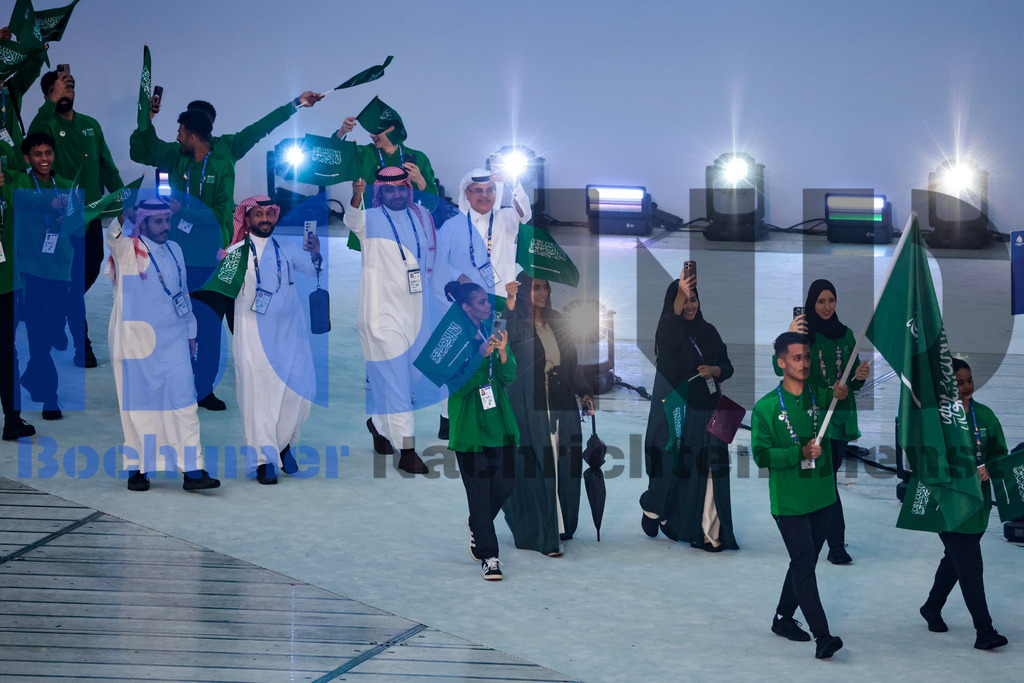 SES_TTGOPC20250716-86 | bond - Realisiert mit Pictrs.com