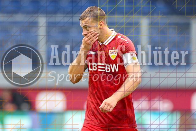 MSV Duisburg vs VfB Stuttgart II - 3. Liga | Duisburg, Deutschland, 02.08.25:   Dominik Nothnagel (VfB Stuttgart II) gestikuliert, Gestik waehrend des Spiels der 3. Liga MSV Duisburg vs VfB Stuttgart II in der schauinsland-reisen-arena(Foto von Brauer-Fotoagentur / Adrian Schlueter)