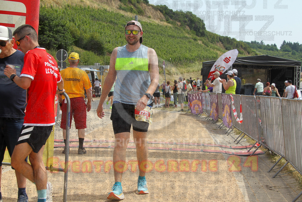 250614_1223_EV4_9777 | Sportfotografie im Rhein-Sieg Kreis, Köln, Bonn, NRW, Rheinland Pfalz, Hessen, etc. Unser Tätigkeitsfeld umfasst den Laufsport vom Volkslauf über den Marathon, Duathlon, Triathon bis zum Ultralauf wie Kölnpfad Ultra oder Schindertrail.