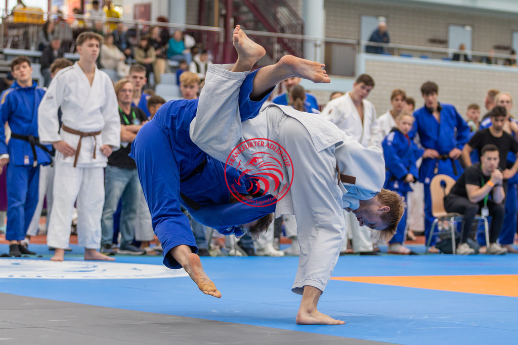 Internationaler Adler Cup 2024 | Foto vom Internationalen Adler Cup Judo Turnier im Sport- und Freizeitzentrum Kalbach im Oktober 2024 - Realisiert mit Pictrs.com