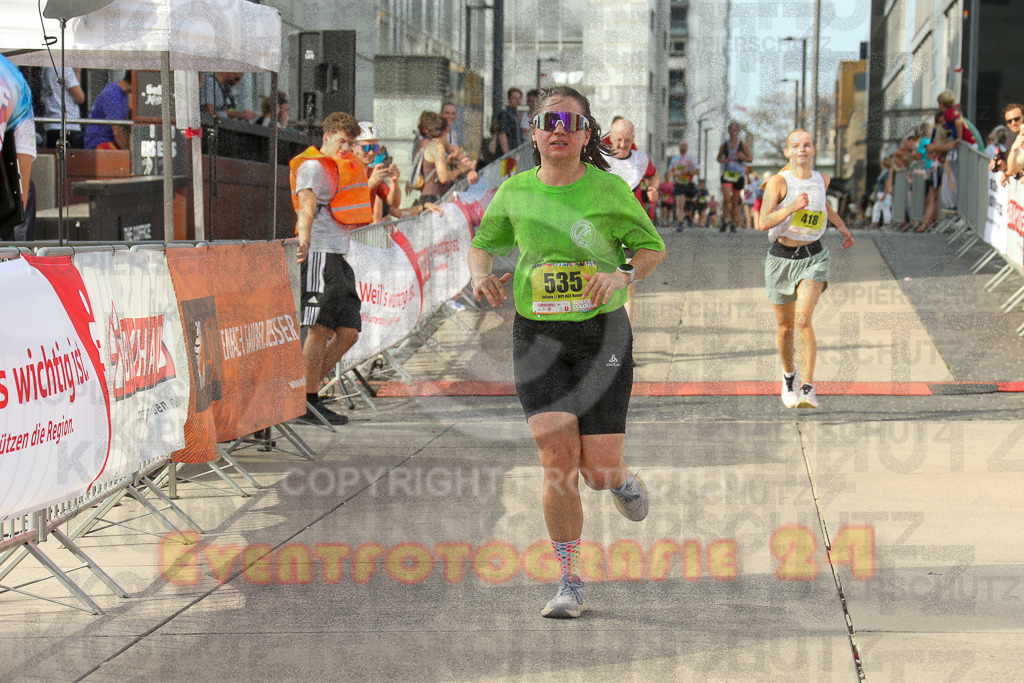 250920_1531_EX1_9830 | Sportfotografie im Rhein-Sieg Kreis, Köln, Bonn, NRW, Rheinland Pfalz, Hessen, etc. Unser Tätigkeitsfeld umfasst den Laufsport vom Volkslauf über den Marathon, Duathlon, Triathon bis zum Ultralauf wie Kölnpfad Ultra oder Schindertrail.