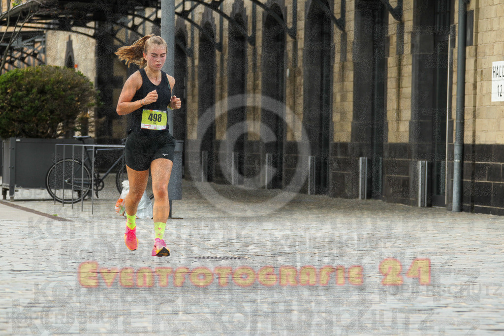 250920_1518_EV4_8402 | Sportfotografie im Rhein-Sieg Kreis, Köln, Bonn, NRW, Rheinland Pfalz, Hessen, etc. Unser Tätigkeitsfeld umfasst den Laufsport vom Volkslauf über den Marathon, Duathlon, Triathon bis zum Ultralauf wie Kölnpfad Ultra oder Schindertrail.