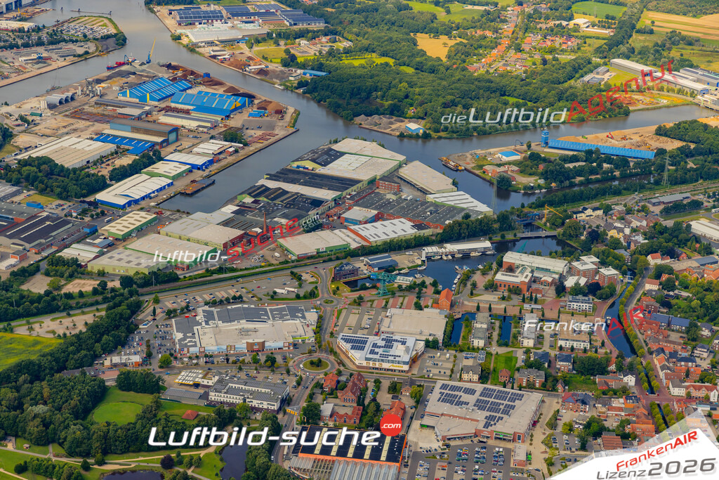 Schöne Luftaufnahme als Geschenk in Gewerbegebiet Papenburg - Die Luftbildaufnahme wurde 2025 vom UL-Flugzeug heraus erstellt ( keine Drohne ) - Hochauflösende Luftaufnahme -Nicht vergleichbar mit Google Maps oder Satelittenbilder- Die Geschenkidee !Mit Lizenz und Bildrechte bestellbar