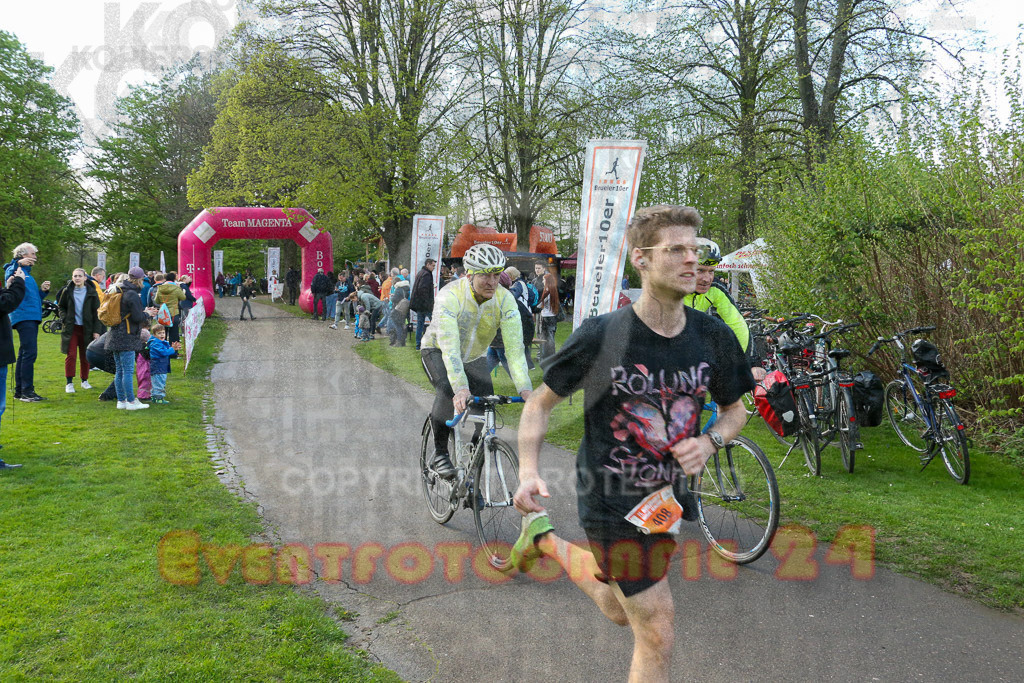 240403_1830_EX1_7352 | Sportfotografie im Rhein-Sieg Kreis, Köln, Bonn, NRW, Rheinland Pfalz, Hessen, etc. Unser Tätigkeitsfeld umfasst den Laufsport vom Volkslauf über den Marathon, Duathlon, Triathon bis zum Ultralauf wie Kölnpfad Ultra oder Schindertrail.