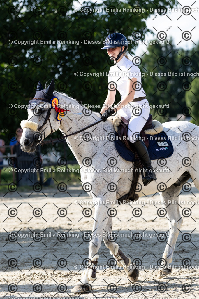 CL5A9614 | Emilia Reinking Fotografie - Realisiert mit Pictrs.com