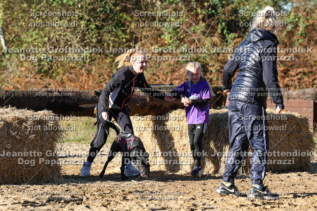 Dog Paparazzi - Strongdog 10-25-1547 | Dog Paparazzi Jeanette Grottendiek Fotografie & Videografie - Realisiert mit Pictrs.com