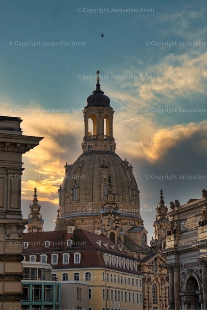 dresden_2 | Fotografie Photography Dresden Photoshooting  Fotoshooting Fotografin Dresdencity Bilder  Foto Dresdenvideos Kalender Postkarten Bilderdownload Portrait Hochzeitsfotografie Familienfotos Bewerbungsbilder Studiofotografie Fotograf Dresdenbilder Business - Realisiert mit Pictrs.com