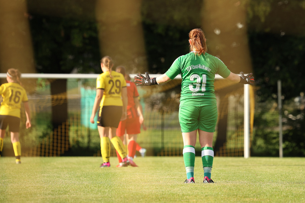 Fußball I FRAUEN I Saison 2025-2026 I Freundschaftsspiel I SGM Ebnat-Waldhausen - 1FC Heidenheim 1846 2 I_250823_5084 | Fotopresso – Sportfotografie in Heidenheim & Umgebung. Professionelle Sportfotografie für unvergessliche Momente. Dynamische Action-Shots, emotionale Szenen & hochwertige Bilder. - Realisiert mit Pictrs.com