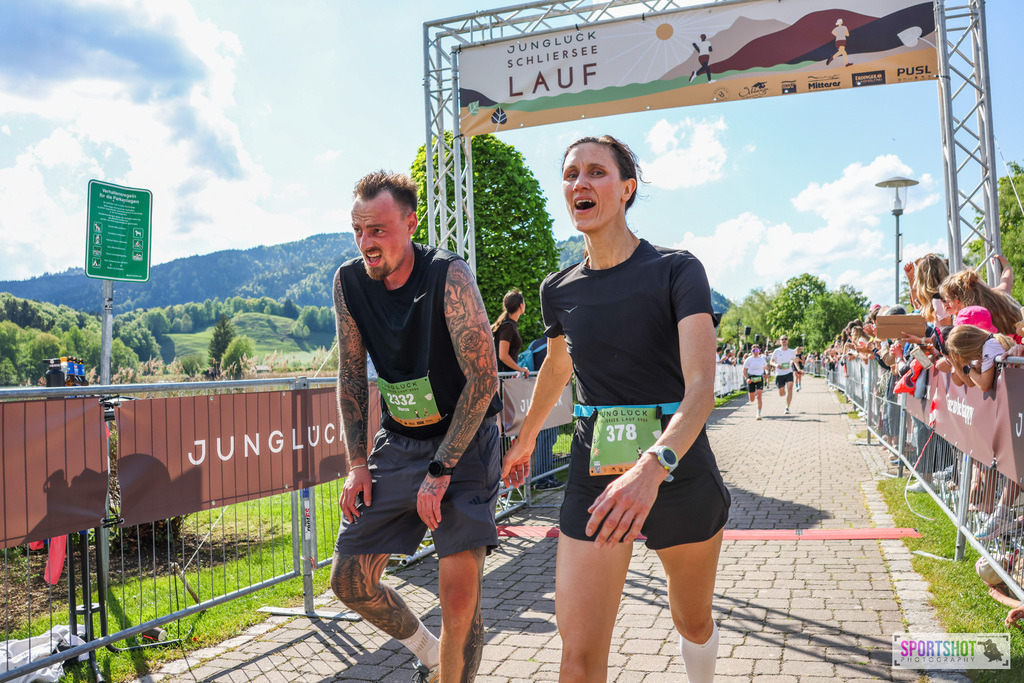 2U6A7030 | Schliersee Lauf 2026 #flowmotion #schlierseelauf #junglückschlierseelauf #schliersee #halbmarathon @junglueck #sportshot_your_pictrs #yourpictrs #canondeutschland #canonsportphotography