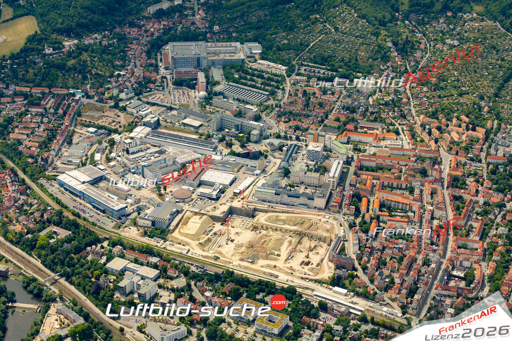 Die Luftaufnahme Baustelle - Jena wurde 2022 vom Flugzeug aus (keine Drohne) erstellt. Hohe Auflösung -für große Poster und Wandbilder geeignet - Garantiert!