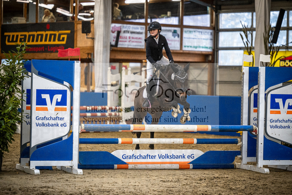 DOS_0974 | Entdecke hochwertige Reitturnierfotos von Foto Oger. Professionell, emotional und authentisch – jetzt Lieblingsmomente im Shop bestellen.Deutschlandweite Turnierfotografie. - Realisiert mit Pictrs.com