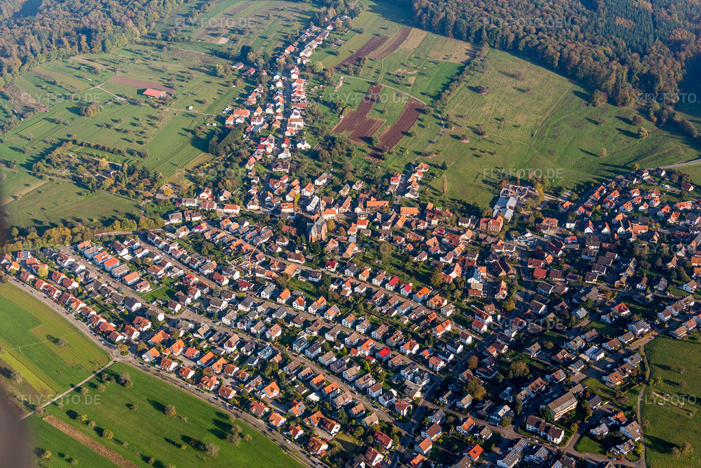 Luftbild: Ortsansicht im Ortsteil Schöllbronn in Ettlingen im Bundesland Baden-Württemberg in Deutschland. Foto: IMG_075373.jpg vom 26.10.2014 durch Werner Riehm/FLY-FOTO.de