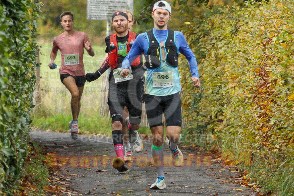 251026_1003_EV4_3822 | Sportfotografie im Rhein-Sieg Kreis, Köln, Bonn, NRW, Rheinland Pfalz, Hessen, etc. Unser Tätigkeitsfeld umfasst den Laufsport vom Volkslauf über den Marathon, Duathlon, Triathon bis zum Ultralauf wie Kölnpfad Ultra oder Schindertrail.