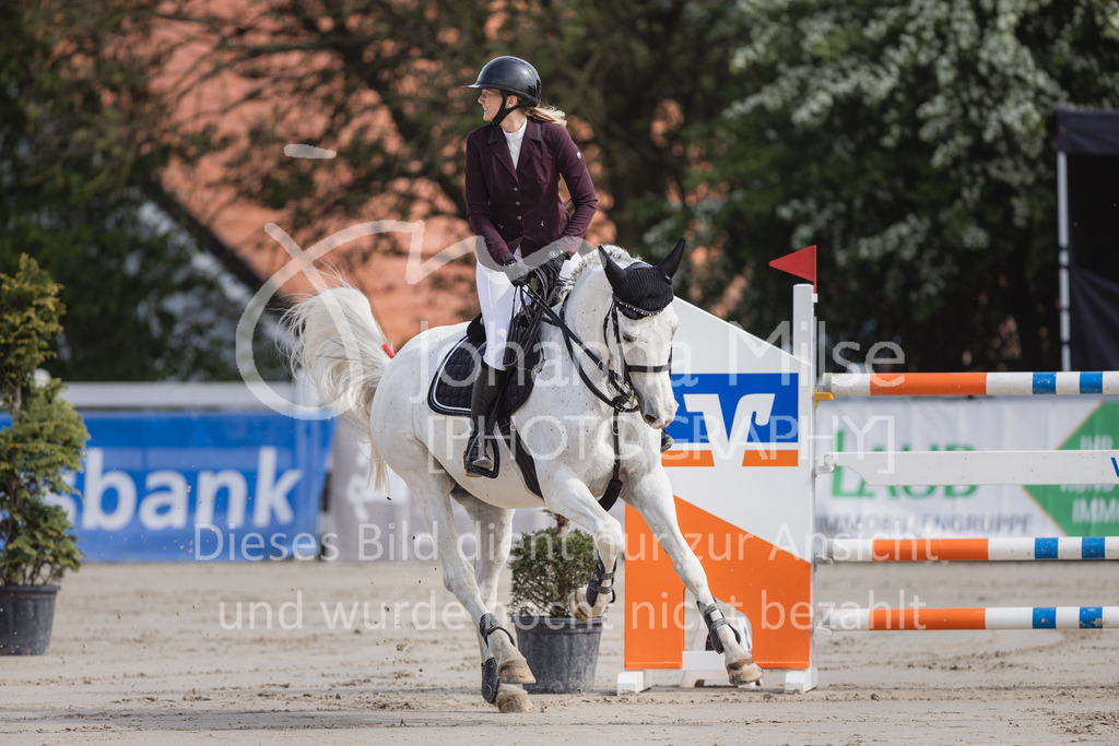 230521_MayDays_M__-Spr-806 | 3. Etappe der Waldbach Amateur Tour, M**-Springen mit steigenden Anforderungen, Herford-Laar, May Days, 21.05.2023