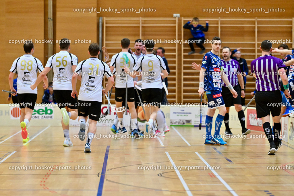 FBK Loka vs. VSV Unihockey | Jubel FBK Loka Mannschaft, #98 Gasper Triler FBK Loka, #56 Lovro Oblak FBK Loka, #31 Nejc Oman FBK Loka, #33 Gal Sardi FBK Loka, #9 Nejc Peklaj FBK Loka, #19 Philipp Seiser VSV Unihockey, FBK Loka vs. VSV Unihockey, FBK Loka vs. VSV Unihockey am 23.03.2025 in Villach (Ballspielhalle St. Martin), Austria, (Photo by Bernd Stefan)
