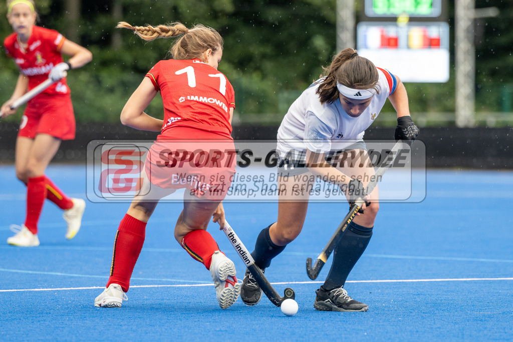 SFE_20230713_0021 | EuroHockey EM U18 Girls France vs Belgium am 13.07.2023 in Krefeld (Gerd-Wellen-Hockeyanlage), Photo: Stephan Fehrmann 2023 (Sports-Gallery)