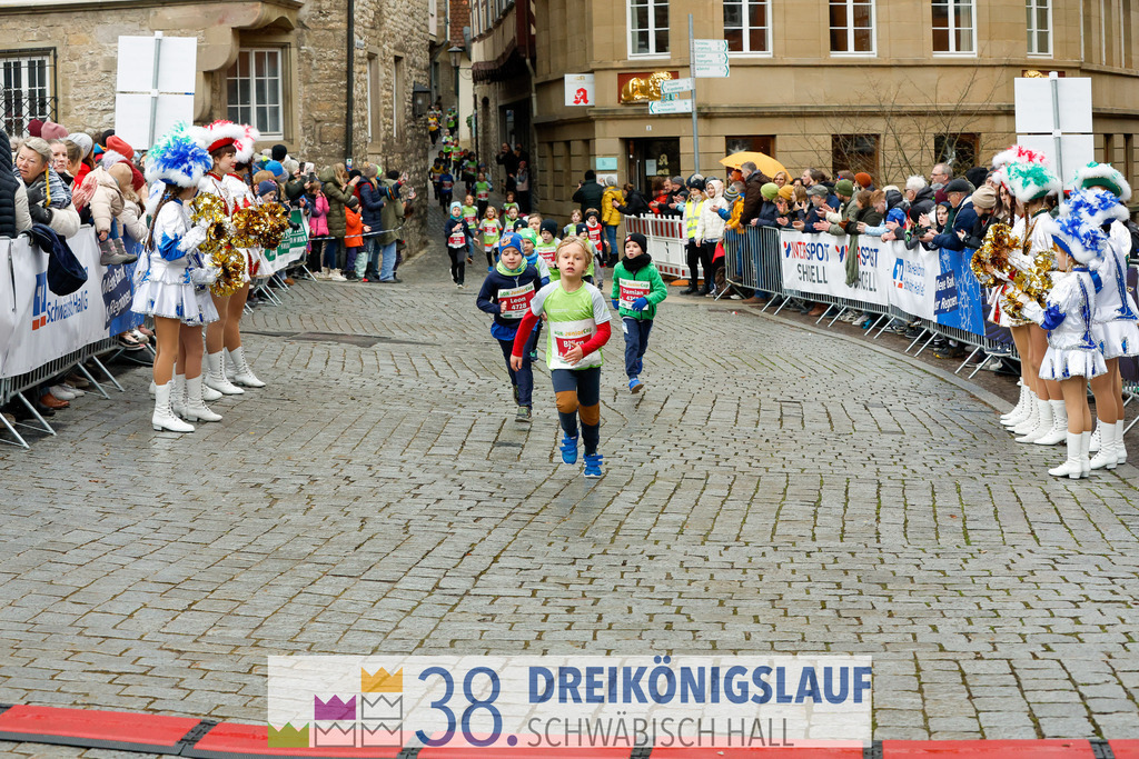 400m AOK Junior Cup | 3 Koenigslauf 2024 400m AOK Junior Cup - Realisiert mit Pictrs.com