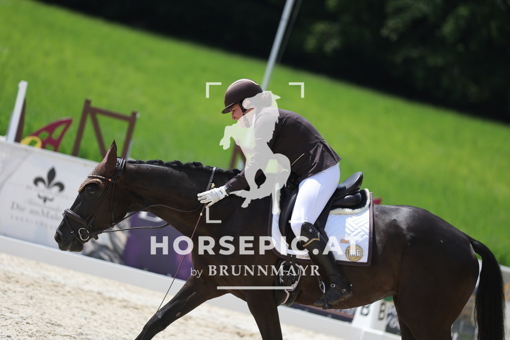 1P6A6317 | Willkommen bei Brunnmayr - Design & Fotografie – Ihrem Spezialisten für Reitturniere und Pferdeveranstaltungen in Oberösterreich, Salzburg und Bayern! Seit über 17 Jahren sind wir leidenschaftlich dabei.