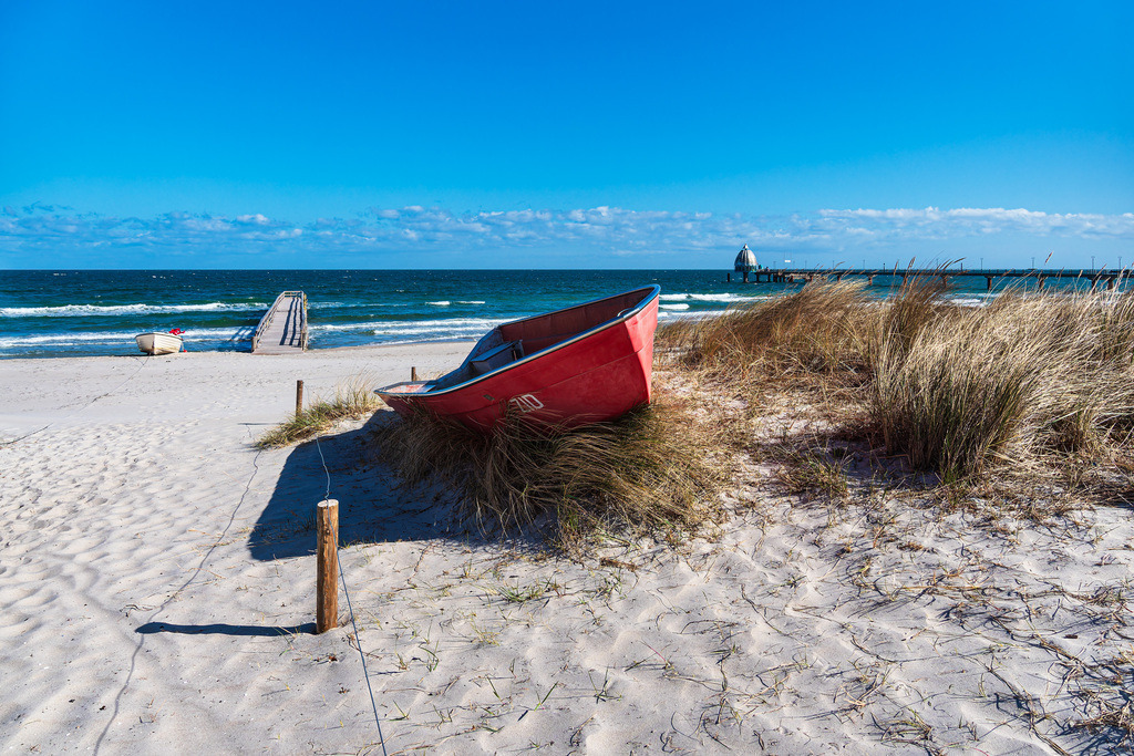 Fischerboote an der Ostseeküste bei Zingst auf dem Fischland-Darß | Fischerboote an der Ostseeküste bei Zingst auf dem Fischland-Darß.