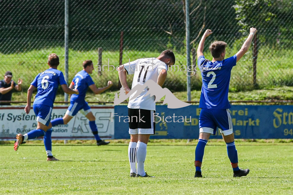 993T6573 | Medien- Sport- Entertainmentfotos