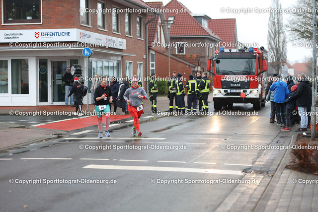 WMLA3545 | Bildershop "Sportfotograf-Oldenburg" mit Fotos von Sportevents in Oldenburg und Umzu. - Realisiert mit Pictrs.com