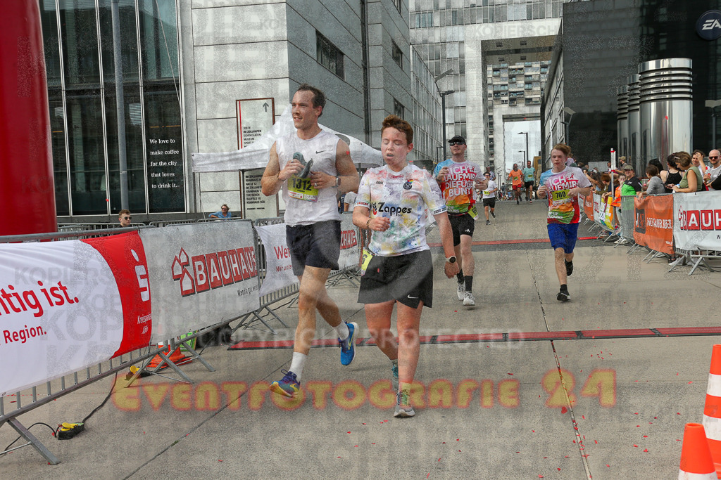 250920_1521_EX1_8993 | Sportfotografie im Rhein-Sieg Kreis, Köln, Bonn, NRW, Rheinland Pfalz, Hessen, etc. Unser Tätigkeitsfeld umfasst den Laufsport vom Volkslauf über den Marathon, Duathlon, Triathon bis zum Ultralauf wie Kölnpfad Ultra oder Schindertrail.