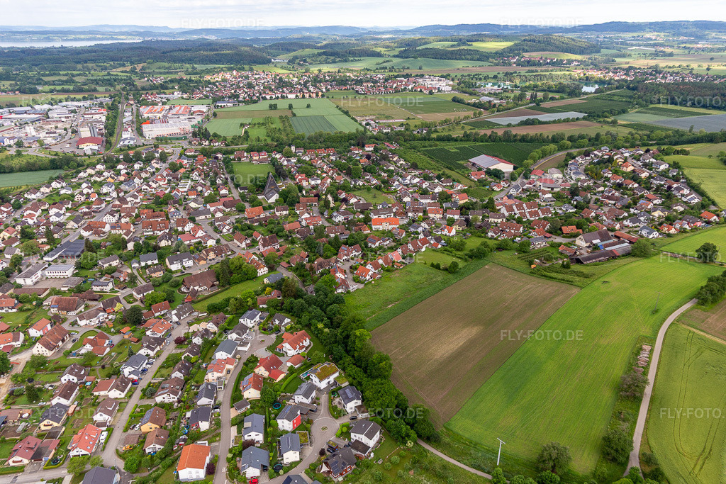 Luftbild: Mimmenhausen im Ortsteil Mimmenhausen in Salem im Bundesland Baden-Württemberg in Deutschland. Foto: IMG_132018.jpg vom 26.05.2022 durch Werner Riehm/FLY-FOTO.deGemeinde Salem&nbsp;|&nbsp;&nbsp;|&nbsp;&nbsp;