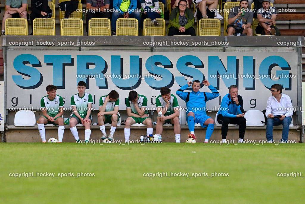 SV Feldkirchen vs. ATSV Wolfsberg 26.5.2023 | Spielerbank SV Feldkirchen,  Tormanntrainer SV Feldkirchen Christian Dietrichsteiner, Headcoach SV Feldkirchen Michael Johann Lattacher