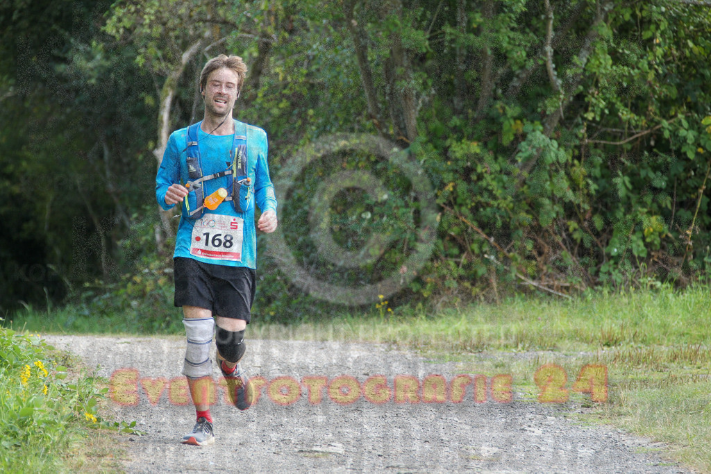 250830_1327_EV4_4236 | Sportfotografie im Rhein-Sieg Kreis, Köln, Bonn, NRW, Rheinland Pfalz, Hessen, etc. Unser Tätigkeitsfeld umfasst den Laufsport vom Volkslauf über den Marathon, Duathlon, Triathon bis zum Ultralauf wie Kölnpfad Ultra oder Schindertrail.