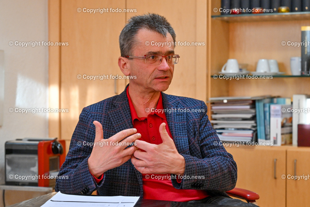 Peter Niedermoser (Praesident der Aerztekammer für Oberoesterreich)_ 03.03.2023-2 | 03.03.2023, Linz, AUT, Aerztekammer Ooe, im Bild Peter Niedermoser (Praesident der Aerztekammer für Oberoesterreich)
