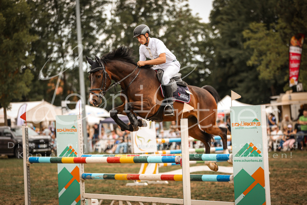 26.SoSpL00227 | Leoni Ertmer Photography - Realisiert mit Pictrs.com