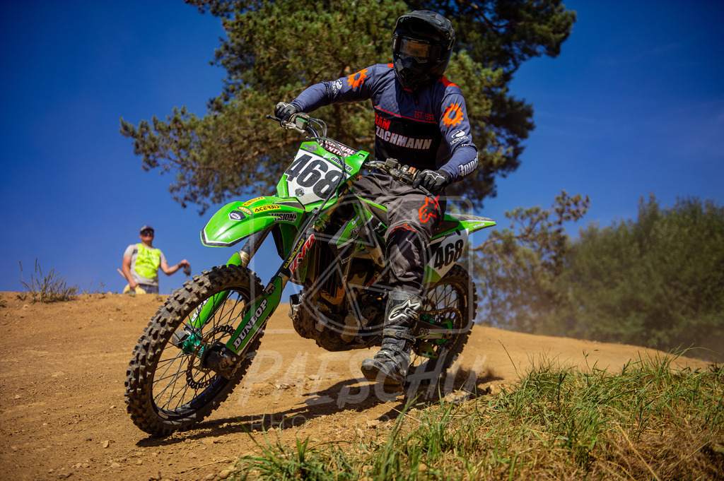 SE (151) | Paeschuphoto Shop - Wer nicht sucht der auch nicht findet.Ob Motocrossbilder oder von einem besuchtem Spiel, Hauptsache Action. - Realisiert mit Pictrs.com