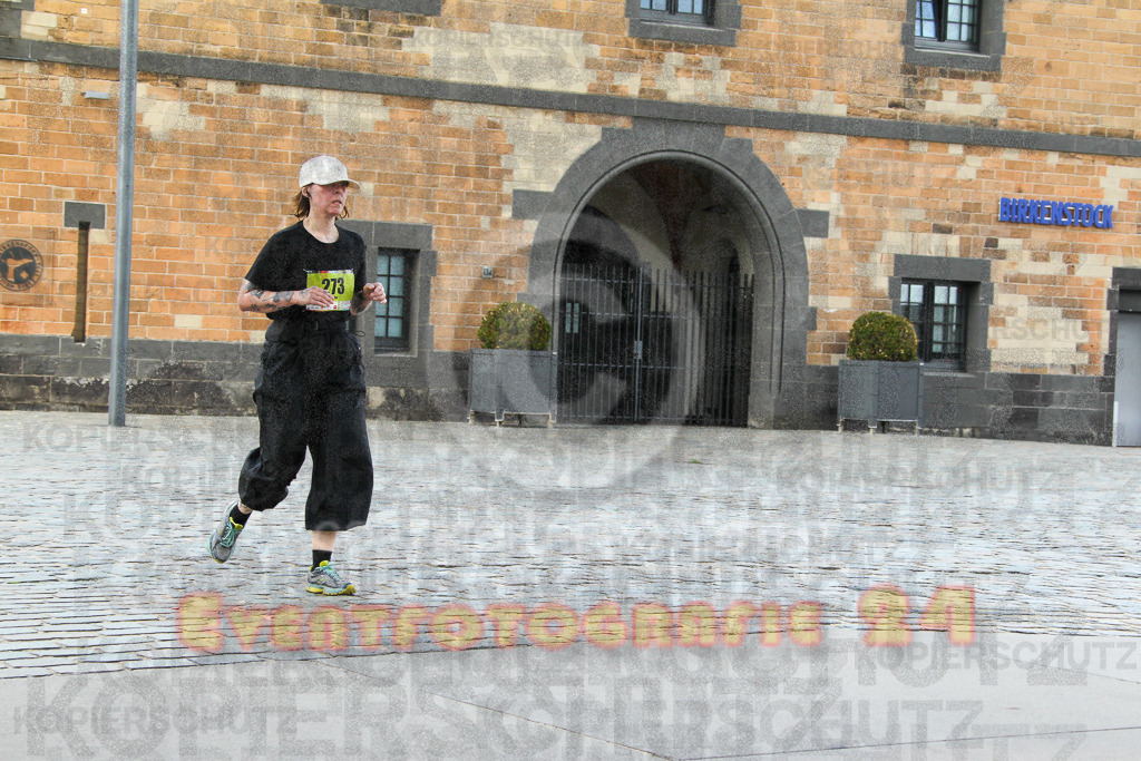 250920_1541_EV4_9423 | Sportfotografie im Rhein-Sieg Kreis, Köln, Bonn, NRW, Rheinland Pfalz, Hessen, etc. Unser Tätigkeitsfeld umfasst den Laufsport vom Volkslauf über den Marathon, Duathlon, Triathon bis zum Ultralauf wie Kölnpfad Ultra oder Schindertrail.