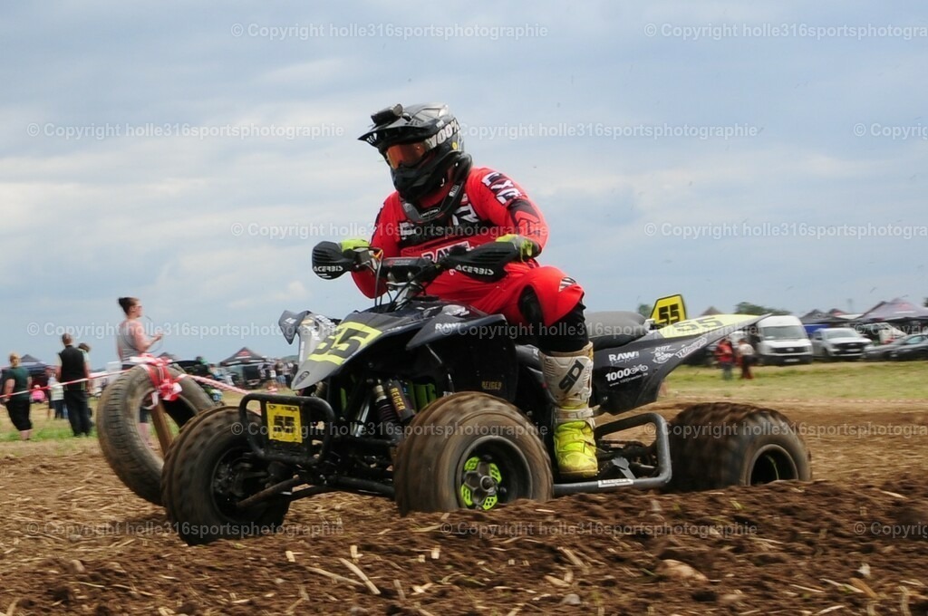 DSC_5011 (2) | Sportfotografie , Motorsport, Motoross, Reitsport, Mointainbike, Enduro,
Landschaft , Outdoor, Eventfotografie, Landschaft, Bilder online bestellen - Realisiert mit Pictrs.com