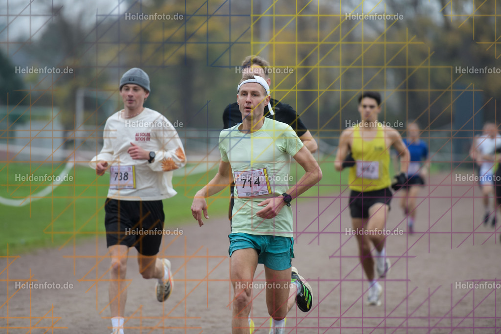 Neusser Erftlauf 2025  | 15km Neusser Erftlauf 2025 Foto: Heldenfoto.de