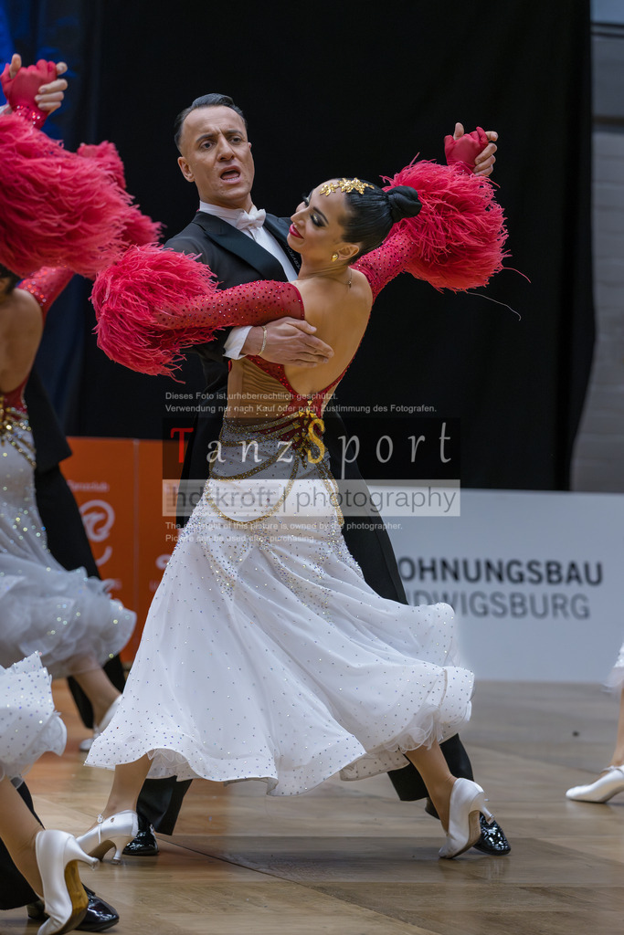 20260110_1BL_Std-Formationen_1919 | Tanzsportbilder, Standardtanz, Lateintanz, WDSF, DTV, LTVB, dancecomp, goc, hessen tanzt, blaues band der spree, walzer, tango, wiener walzer, slowfox, quickstepp, samba, rumba, cha-cha-cha, paso doble. jive, hd-kroft photography, turniertanzsport