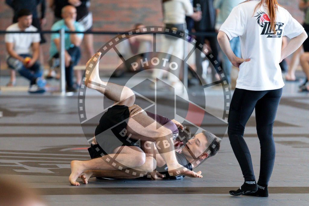 20240608PBB03010 | Fighters compete during the ILLCS VII summer edition luta livre competition in Hannover, Germany, on June 8, 2024.