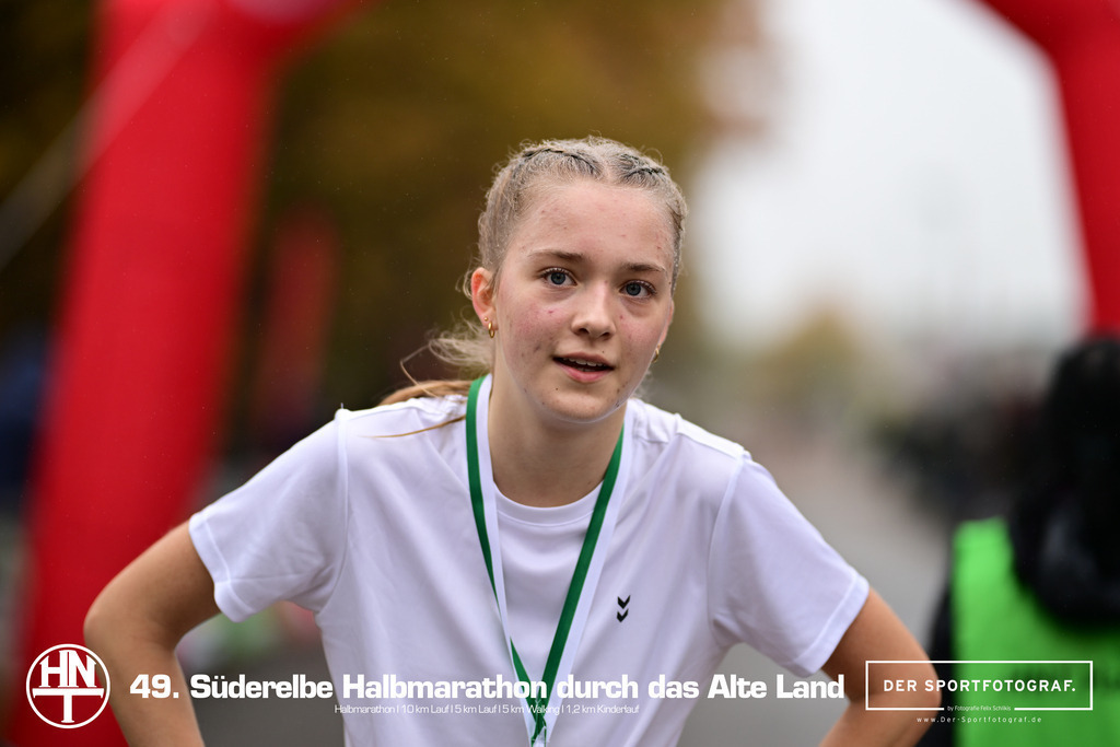 Süderelbe Halbmarathon 2025 I 09.11.2025 I Fotograf_DerSportfotograf.I 00599 | Der Sportfotograf. - Realized with Pictrs.com