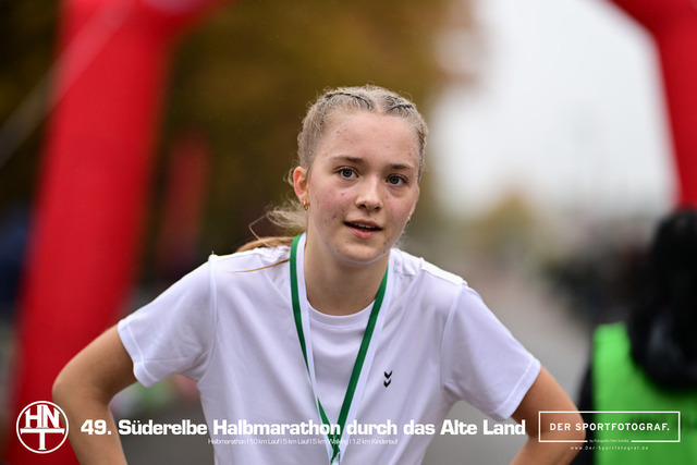 Süderelbe Halbmarathon 2025 I 09.11.2025 I Fotograf_DerSportfotograf.I 00599 | Der Sportfotograf. - Realisiert mit Pictrs.com