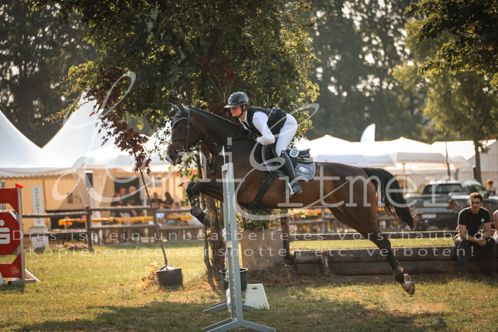 14.FrPfL00144 | Leoni Ertmer Photography - Realisiert mit Pictrs.com