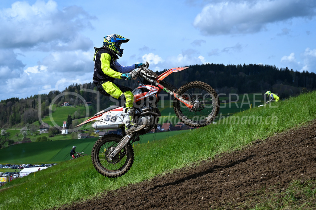 Motocross Schlatt bei Winterthur - 29. April 2023 | #59 Gwerder Roman aus Kloten (CH) auf KTM in der Kategorie Hobby Open am Motocross Schlatt bei Winterthur, 29. April 2023.
Instagram: @mx_schlatt | @mc_wila | @sam_schweiz
Bild: Sportfotografie Markus Aeschimann | www.markus-aeschimann.ch - Realisiert mit Pictrs.com