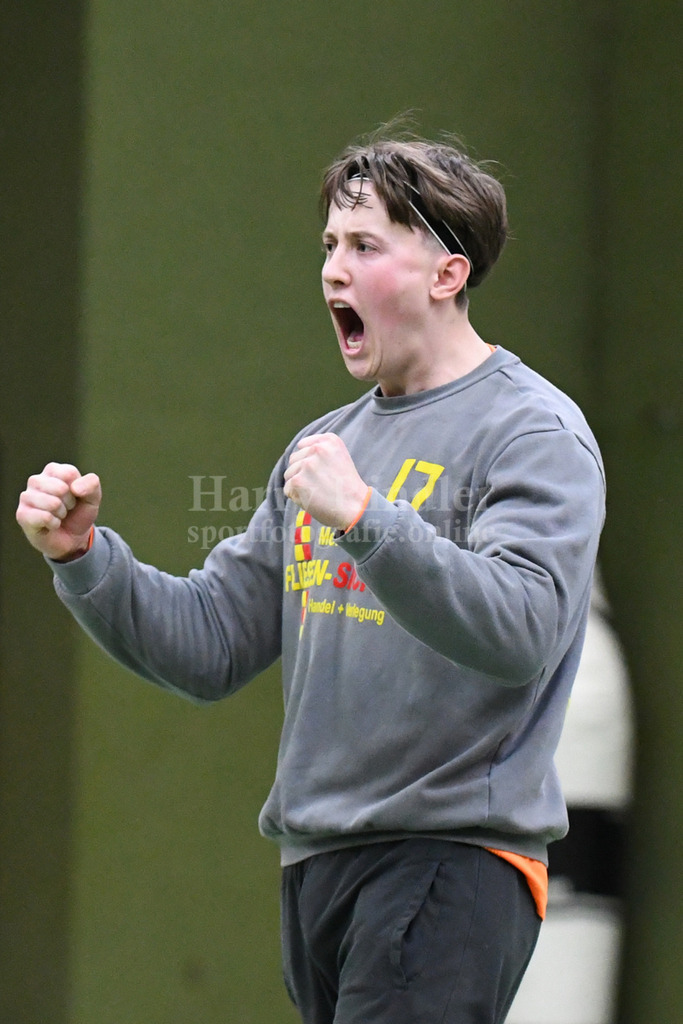 SSG Metten :  TG Landshut II  | Max Bürger (Tormann SSG Metten #17) - Realisiert mit Pictrs.com